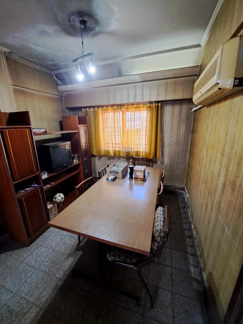 Depto Tipo Casa en Venta en Avellaneda, USD 115.000