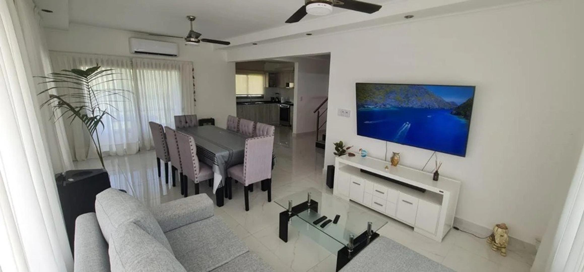 Casa en Venta en Colon, USD 260.000