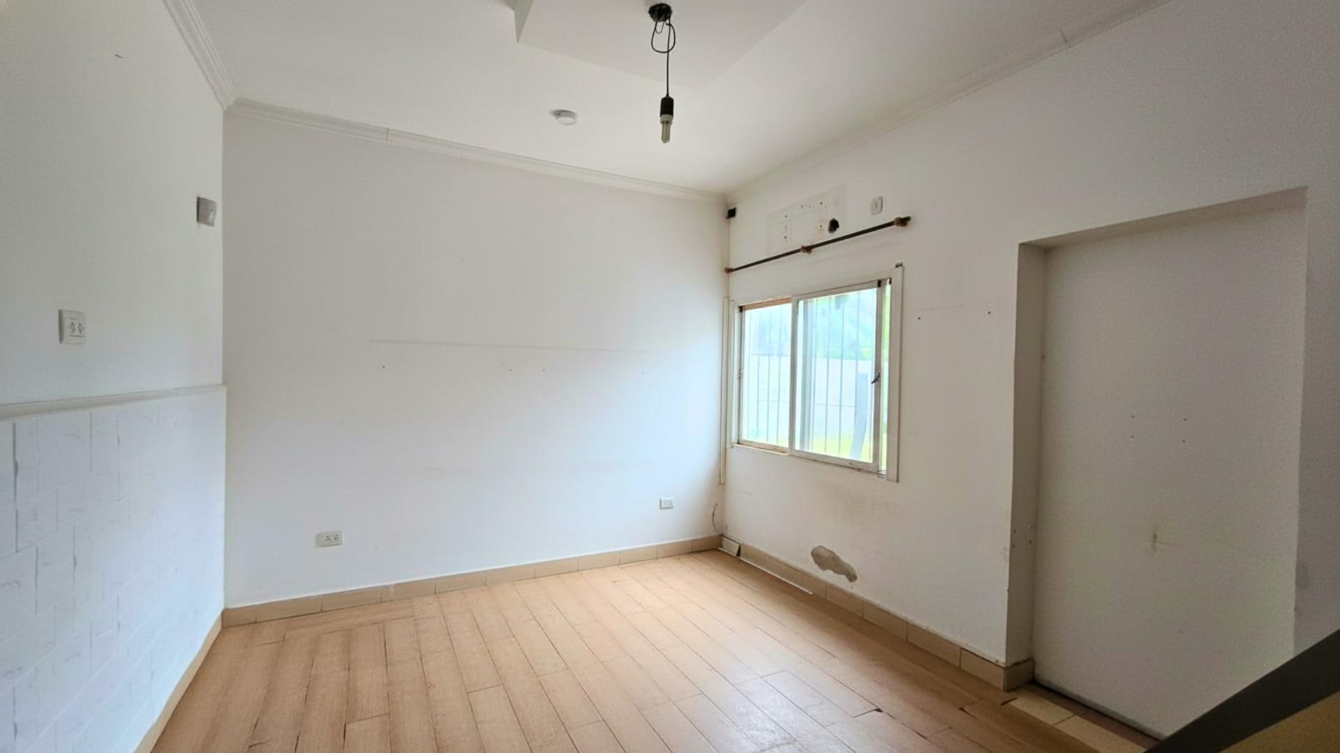 Depto Tipo Casa en Alquiler de 3 dormitorios