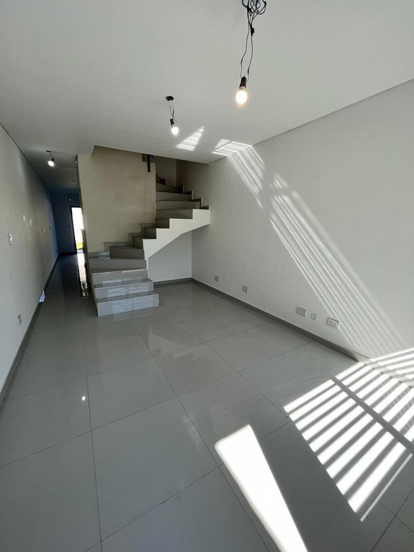 Casa en Venta en Ituzaingo, USD 120.000