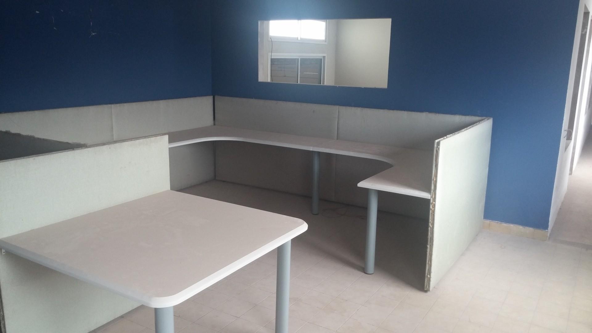 EXCELENTE NAVE INDUSTRIAL REFACCIONADA! Muy buena ubicación.