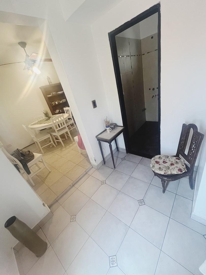 Depto Tipo Casa en Venta 40 años