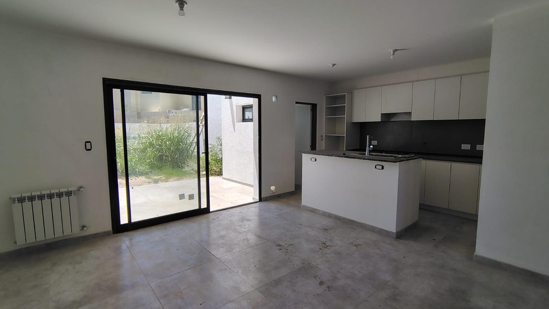 VENTA DUPLEX A ESTRENAR EN DOCTA 3 DORMITORIOS
