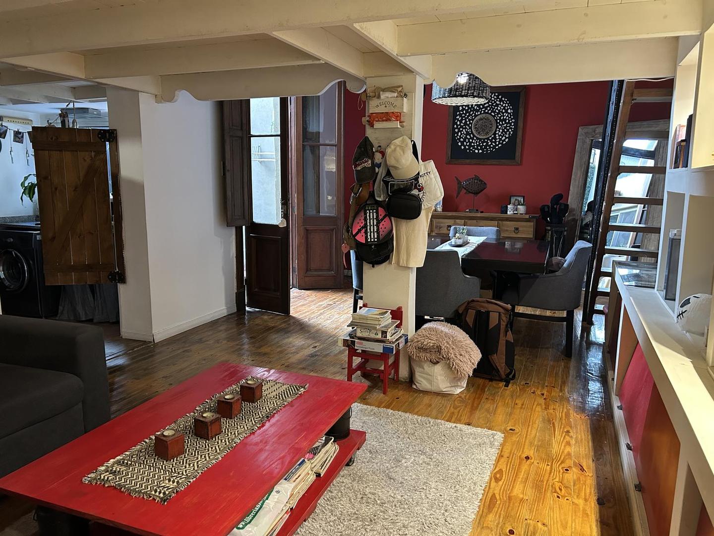 Depto Tipo Casa en Venta de 3 ambientes