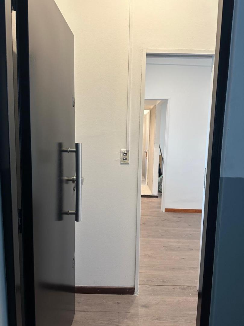 ALQUILER DE OFICINA CENTRO DE PILAR