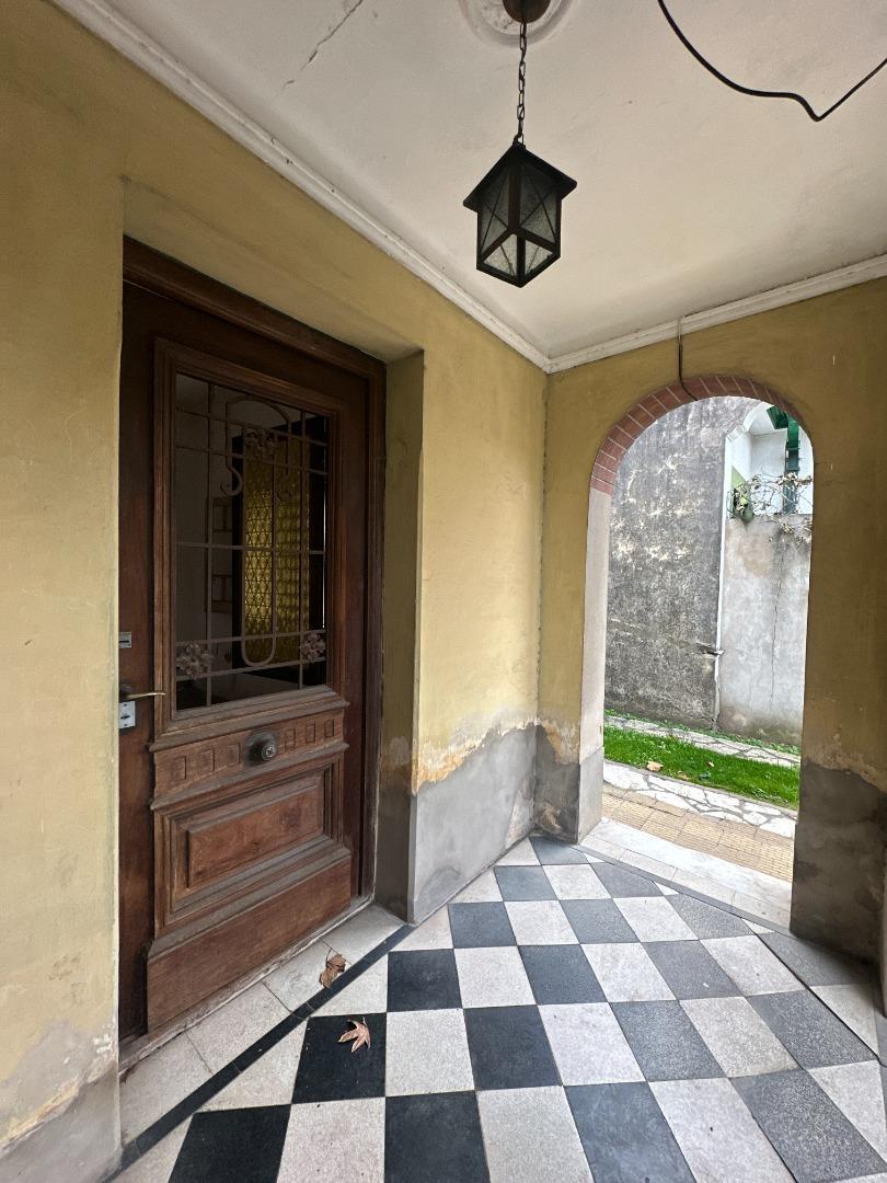 Casa en Venta en Temperley, USD 160.000