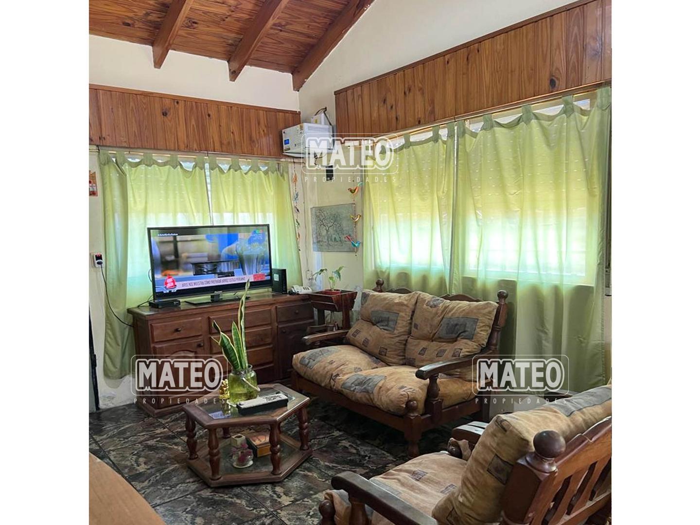 Casa 3 ambientes con 1 baño