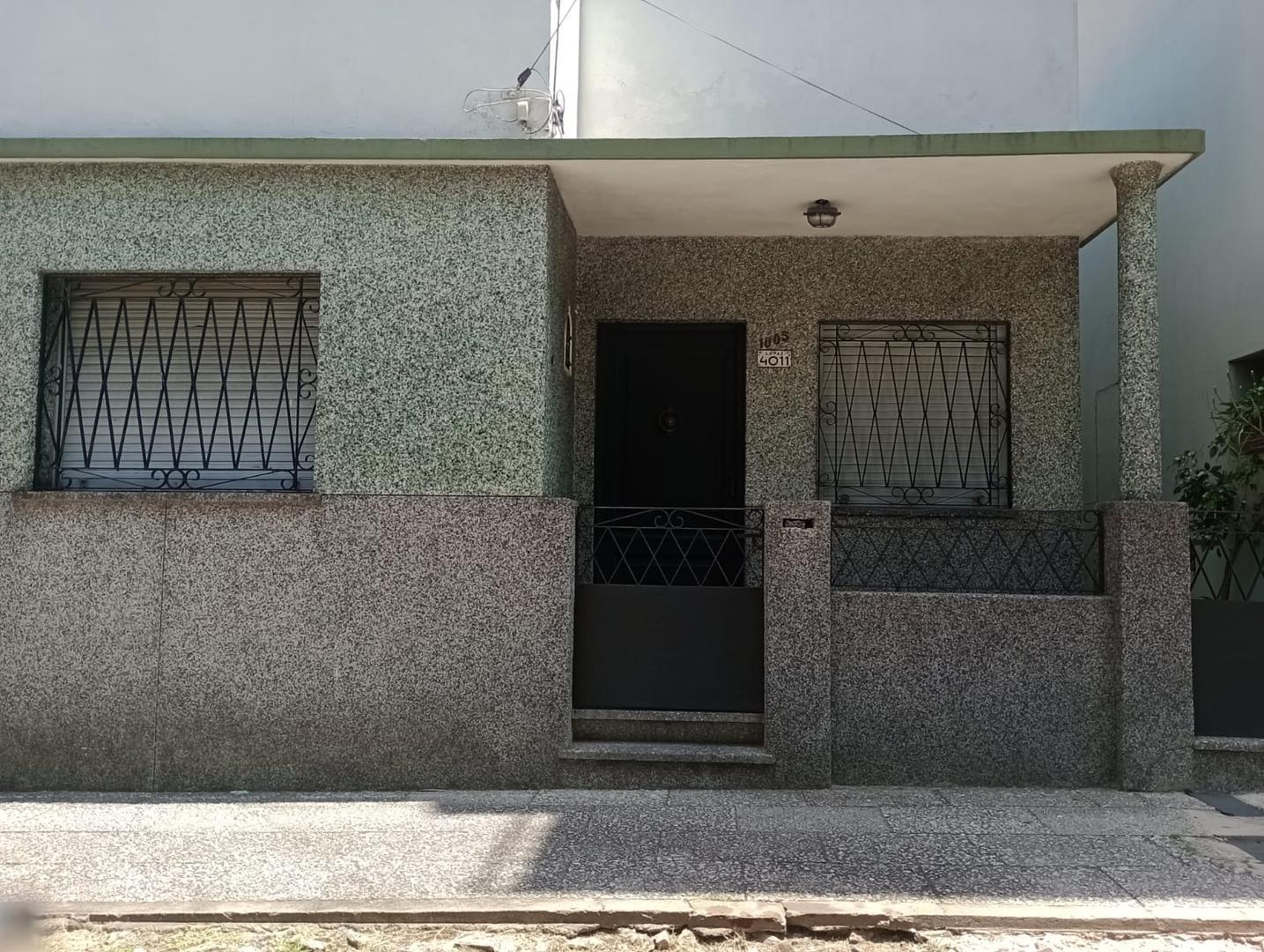 ALQUILER DE CASA TRES AMB