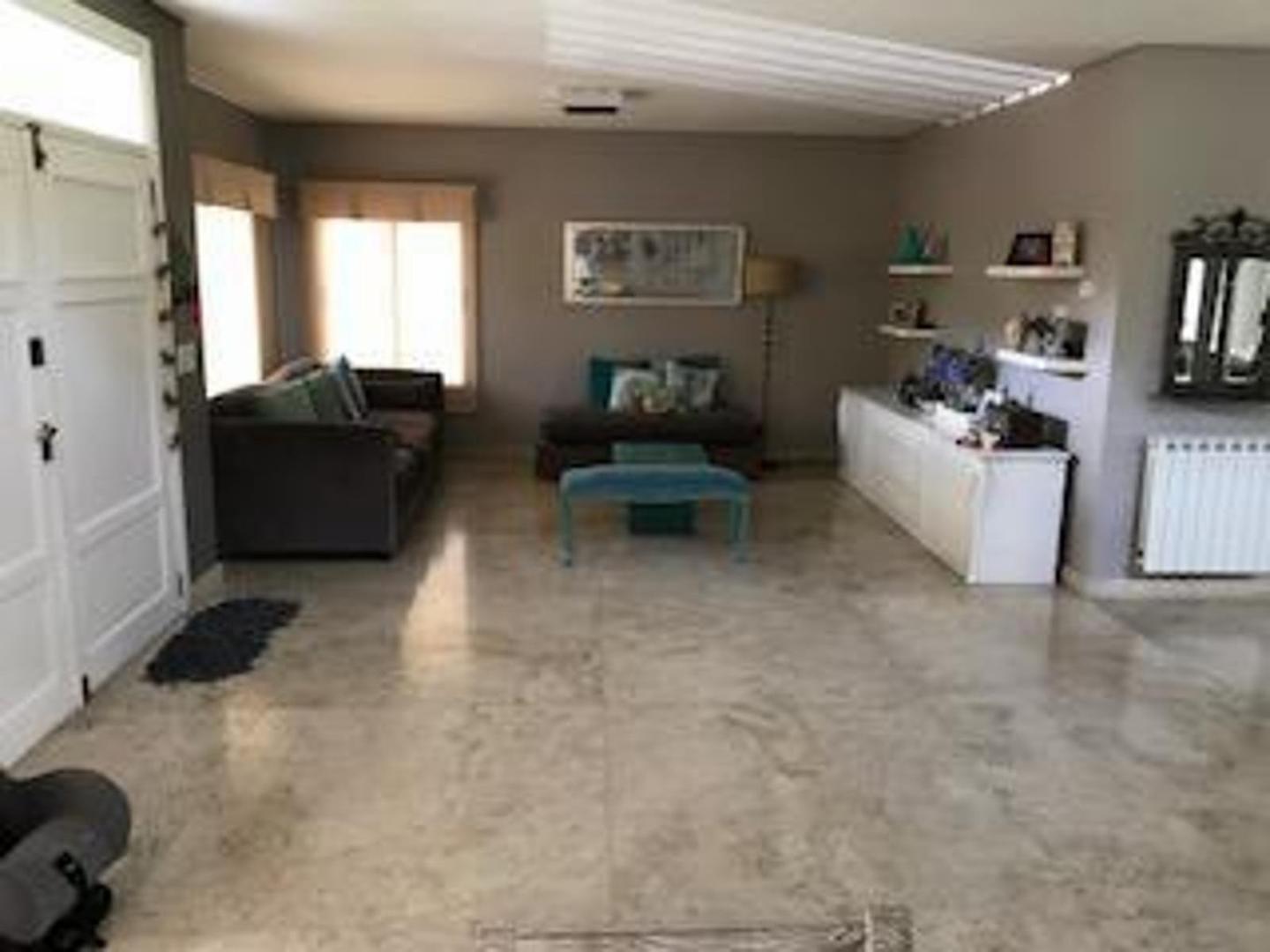 Casa en Venta en Banfield, USD 690.000