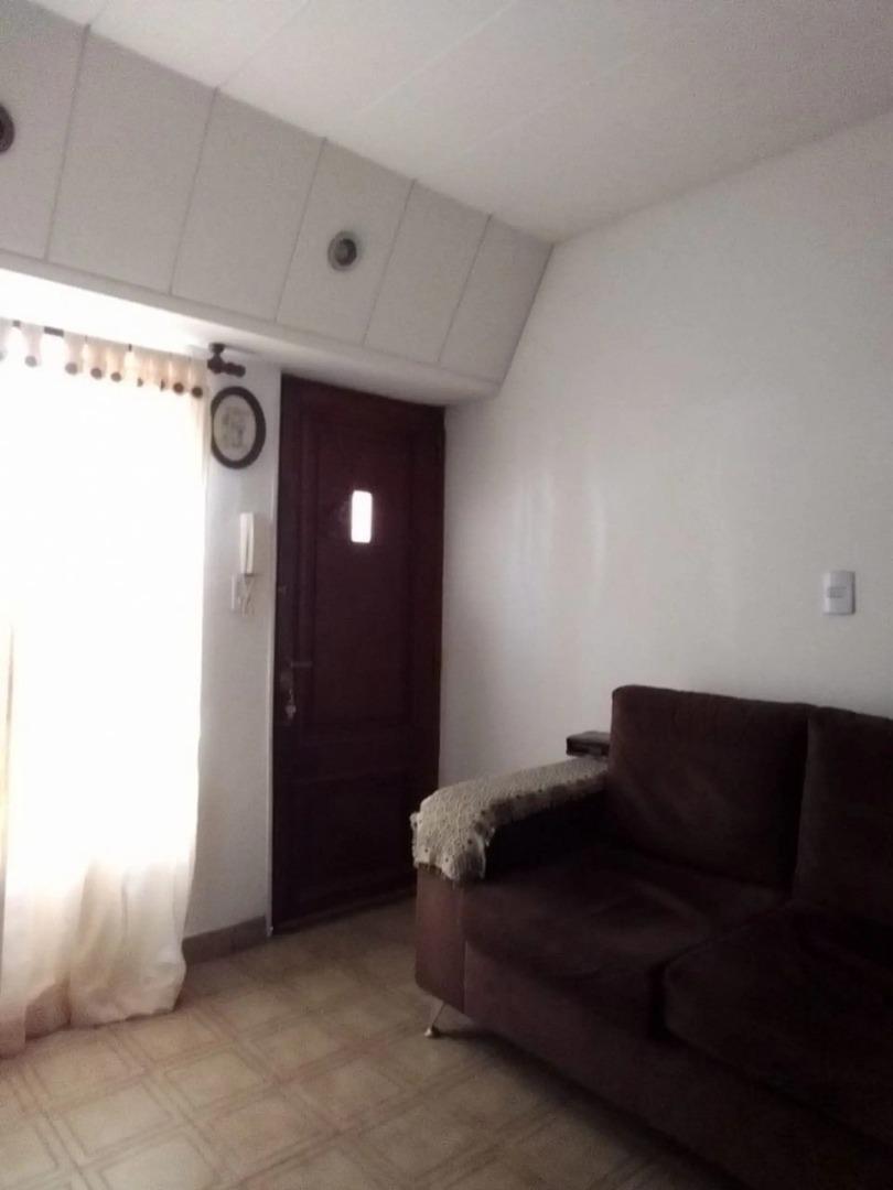 Sargento Cabral 1200