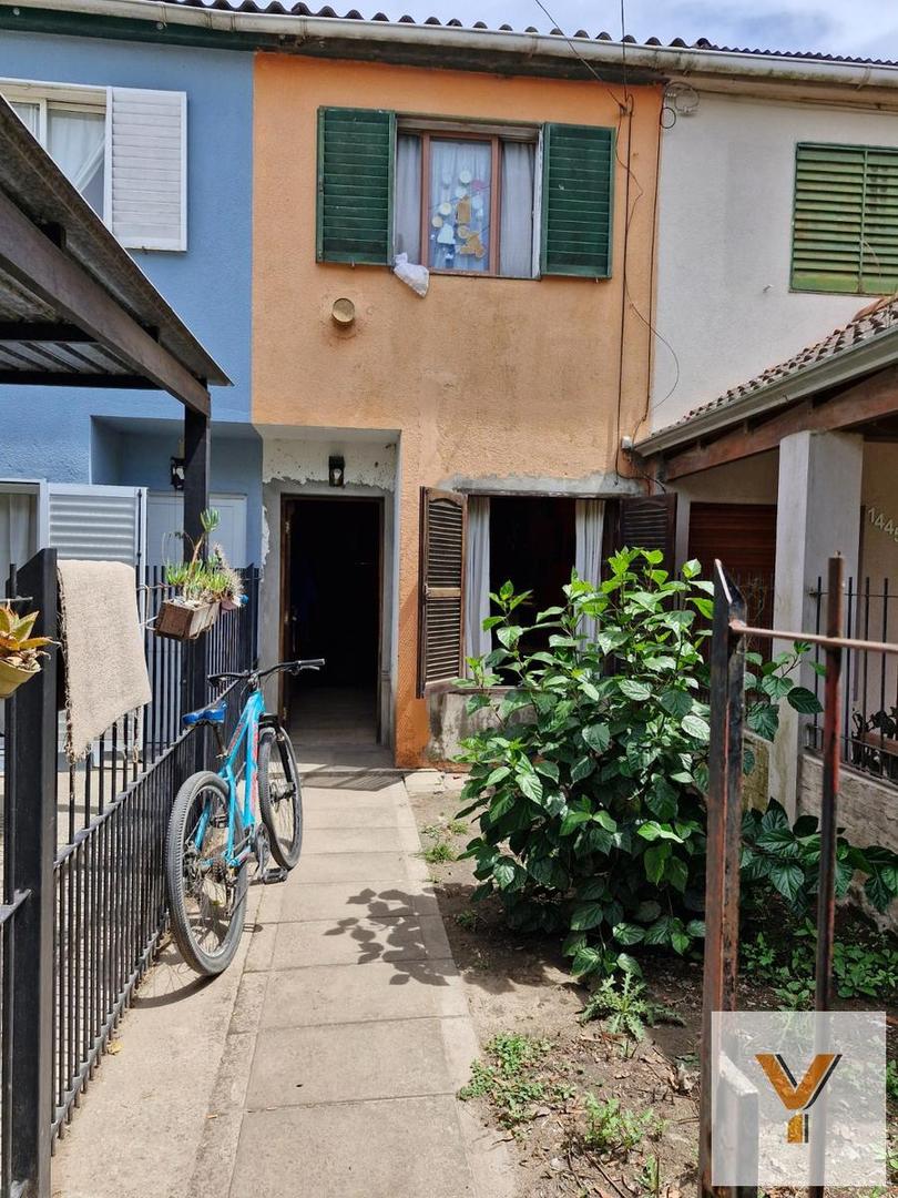 Depto Tipo Casa en Venta de 2 ambientes