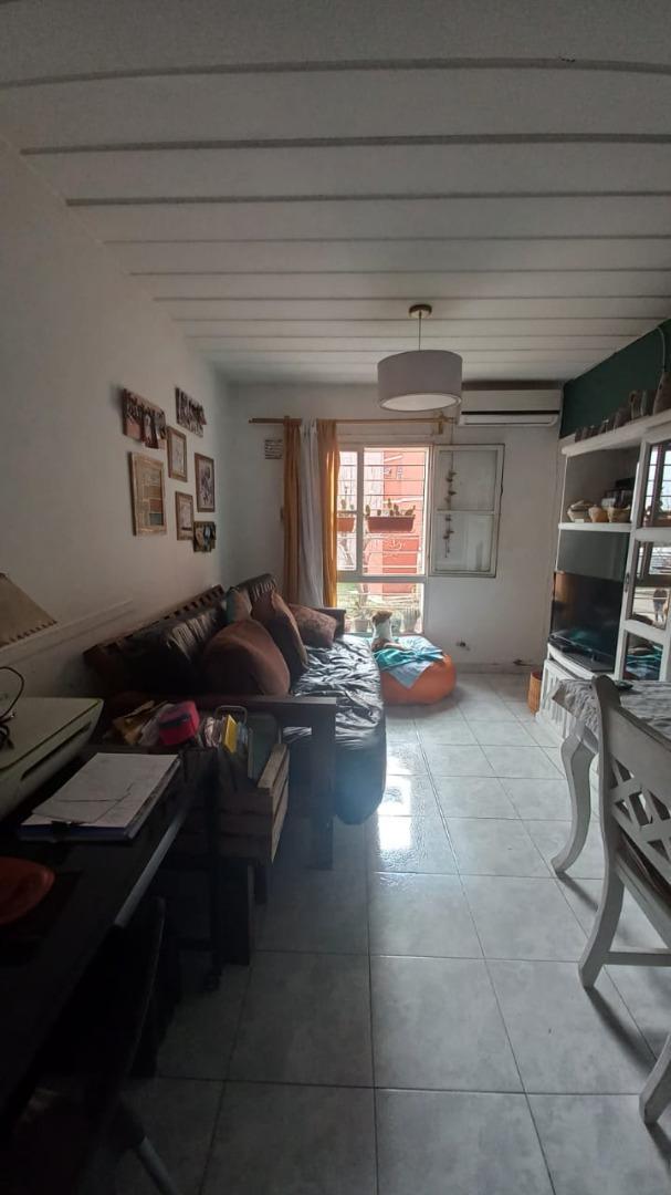 Miguel De Mojica 1300 , Piso 1