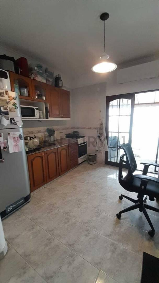 22 35 Y 36 100, Piso 0