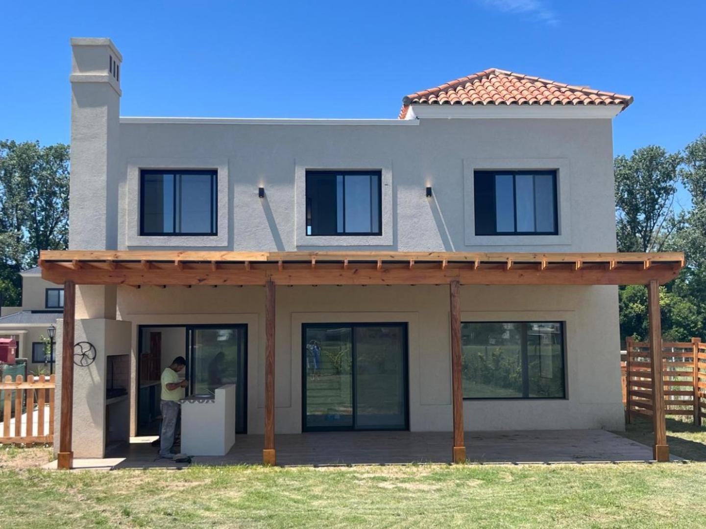 Casa en Venta de 4 dormitorios