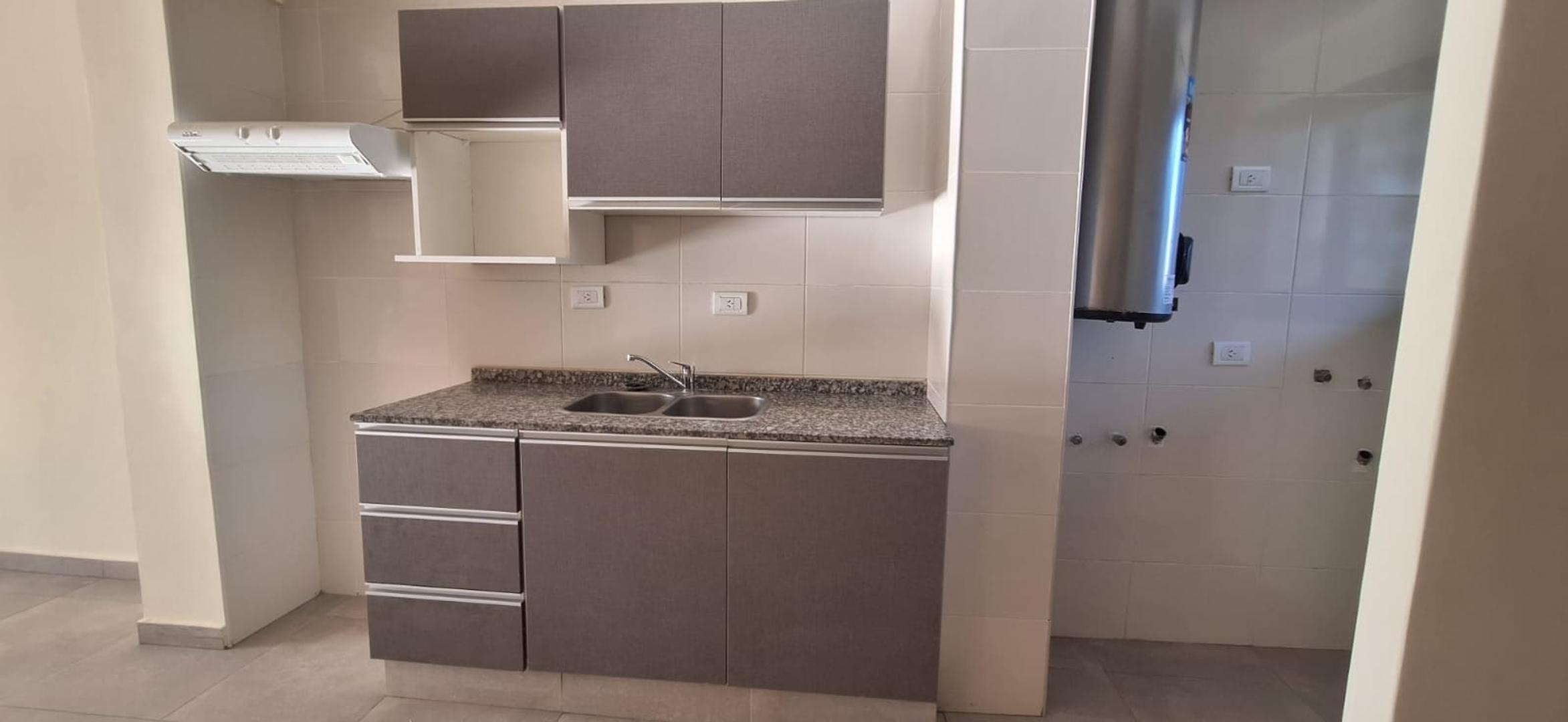 Departamento 3 ambientes con 1 baño