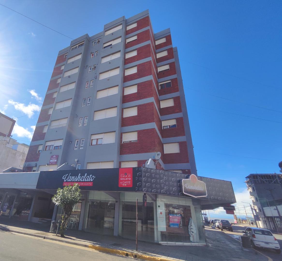 Monoambiente Ideal: a 100 mts del mar y en pleno centro!