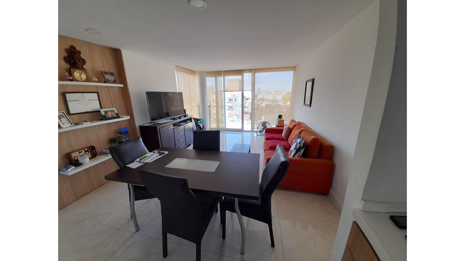 Departamento de 3 ambientes c/ cochera- cfte abierto - Prime