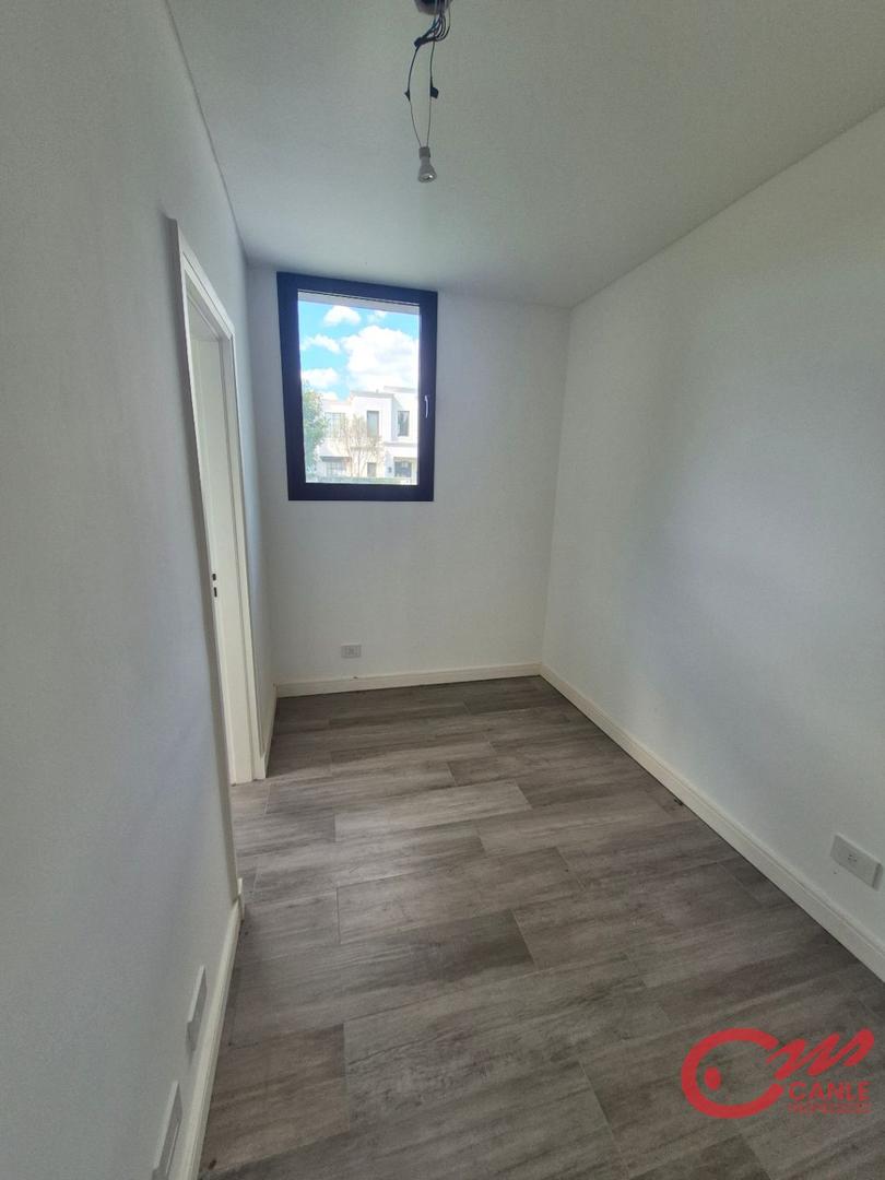 Casa 7 ambientes con 3 baños