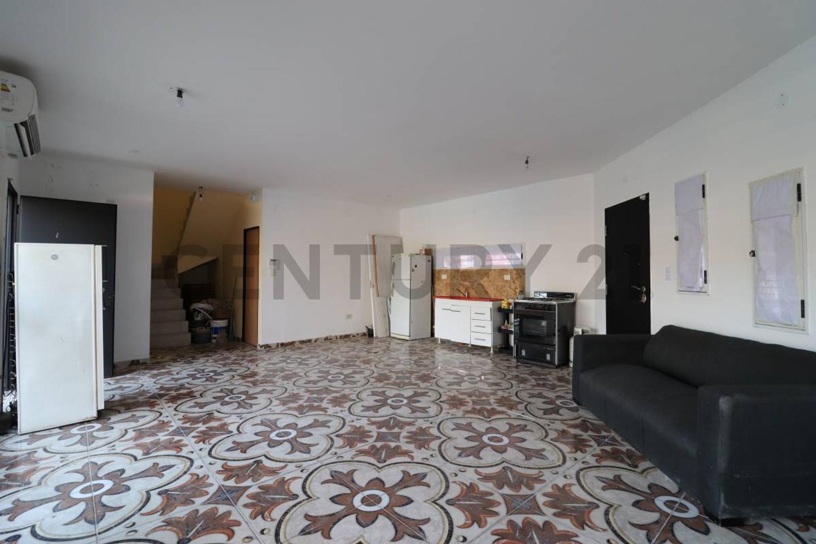 VENTA CASA 4 AMBIENTES, DEL VISO, PILAR