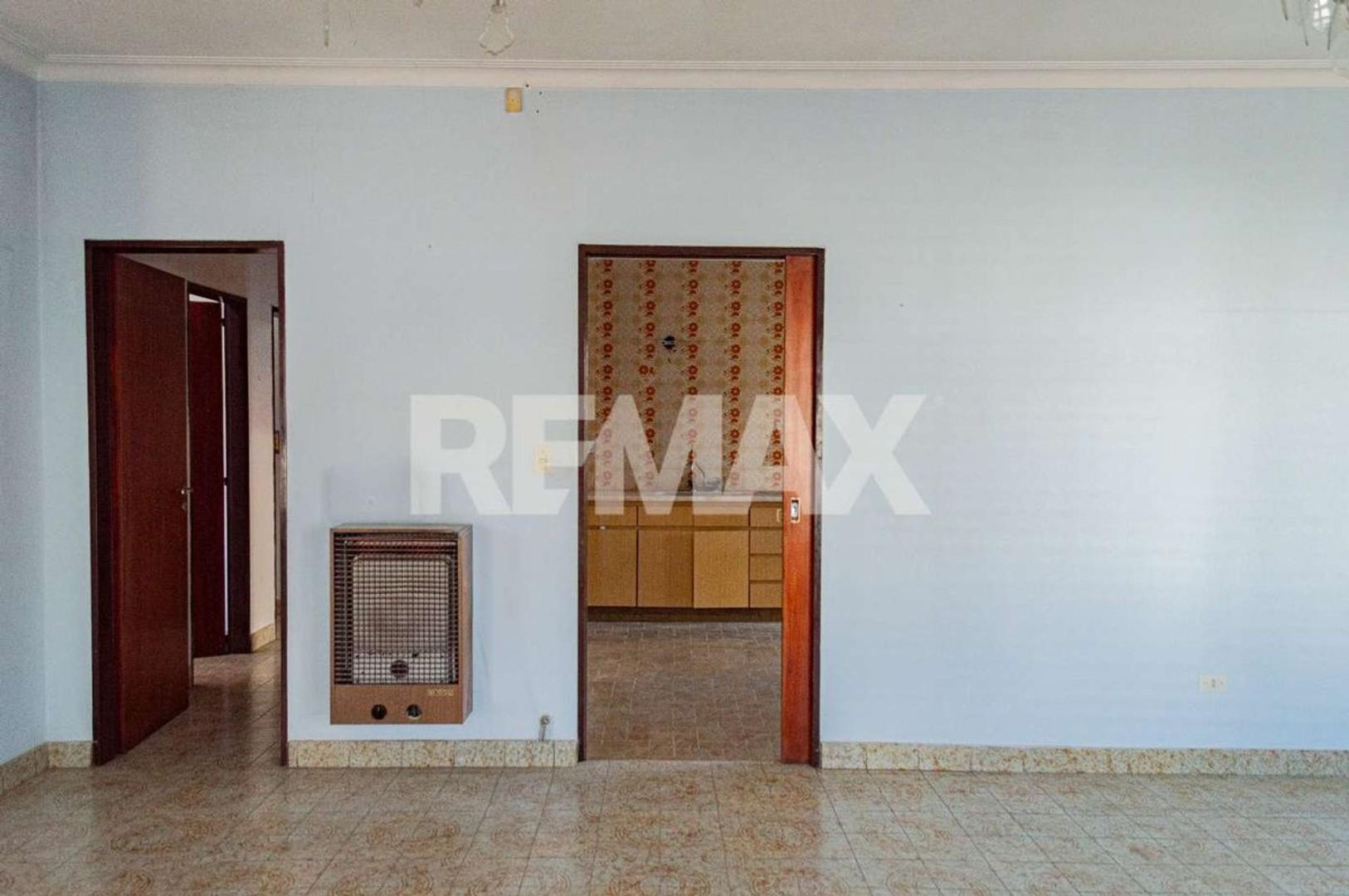 Depto Tipo Casa en Venta con 2 cocheras