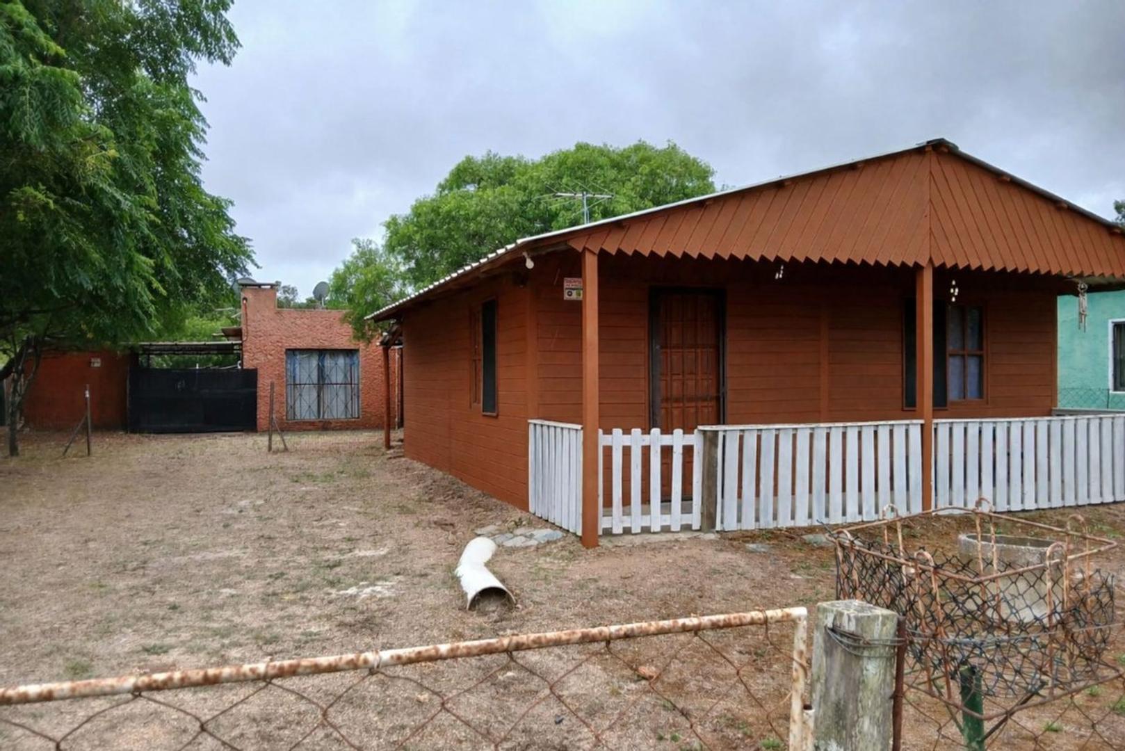 VENTA 2 CASAS MISMO PADRON PARQUE DEL PLATA