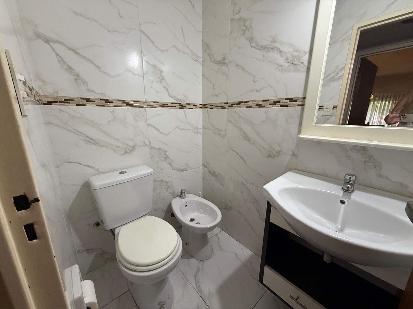 Casa 4 ambientes - Castelar norte