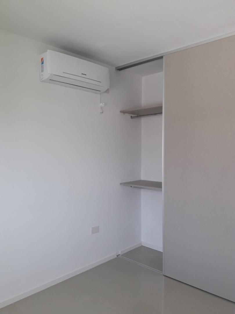 VENTA, CASA DE TRES AMBIENTES, SPRINGPARK