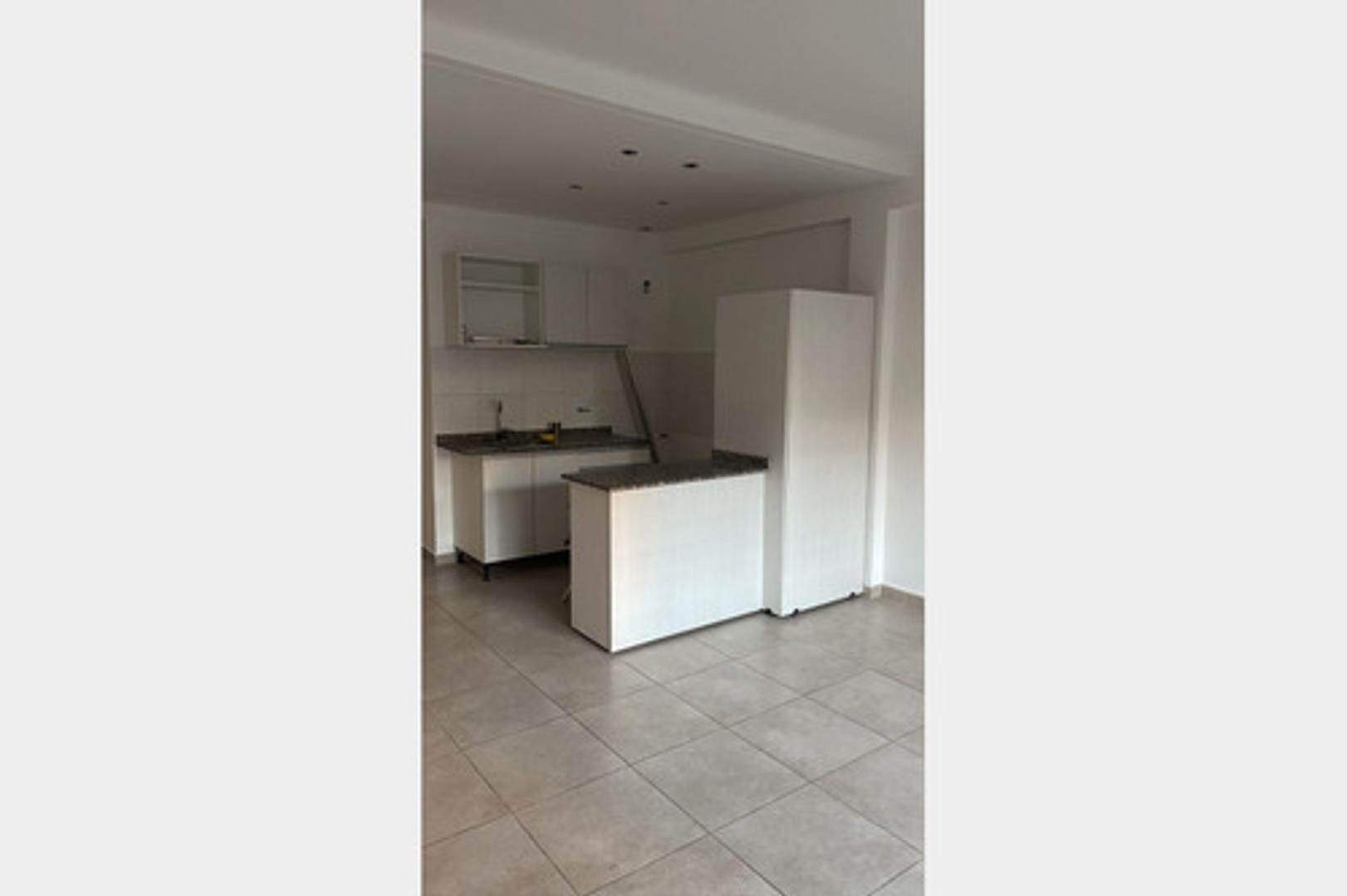 Depto Tipo Casa en Venta de 2 ambientes