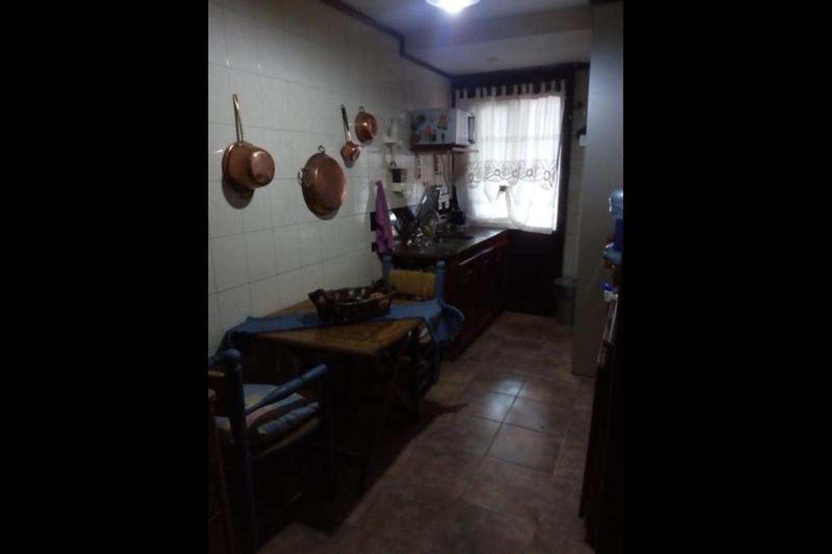 Casa en Venta en Haedo, USD 115.000