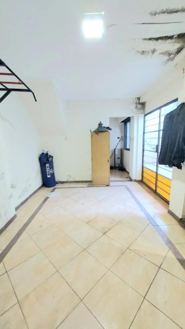 VENTA CASA EN ESQUINA- ARROYITO