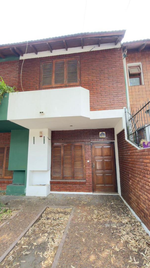 La Rioja 3200, Piso 1