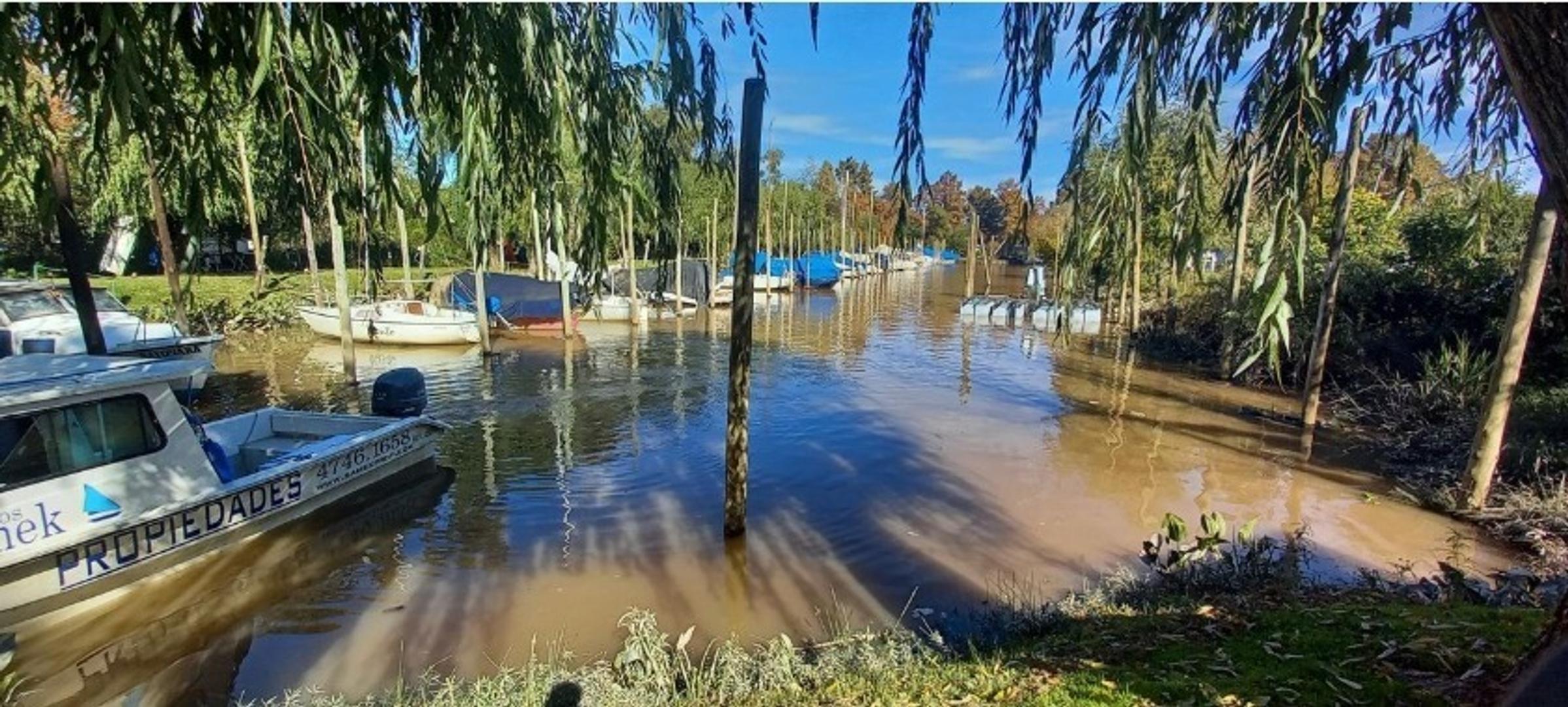 Arroyo Lujan Y Sarmiento