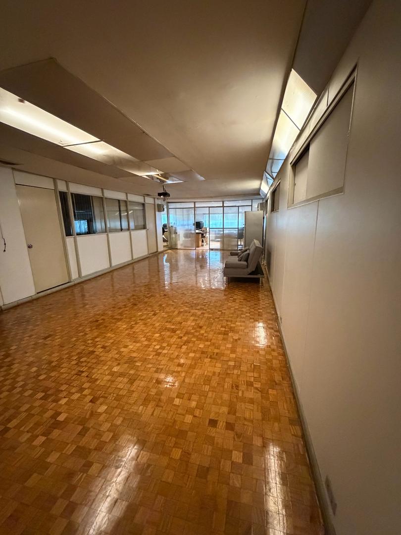 Local en Venta en Villa Urquiza, USD 1.900.000