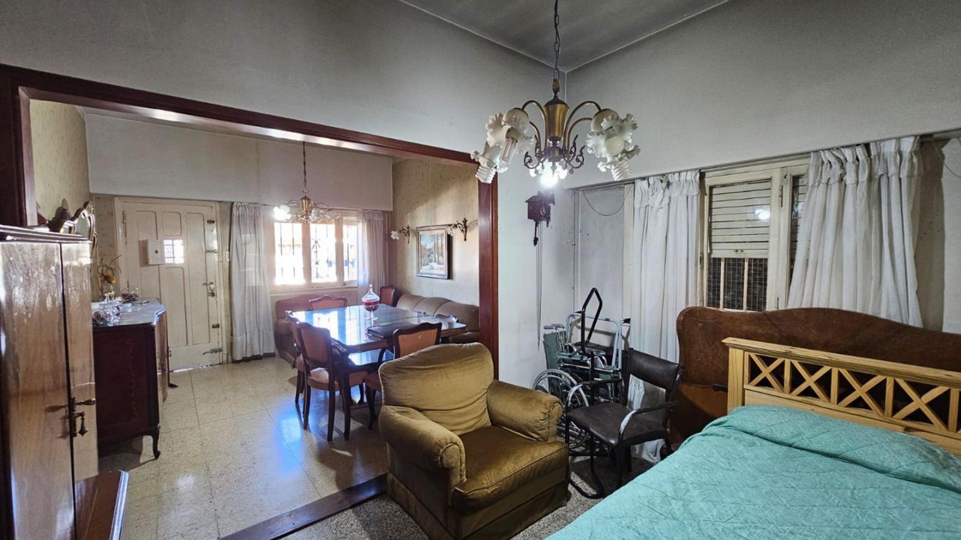 Depto Tipo Casa en Venta de 3 ambientes