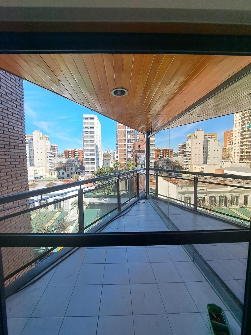 Departamento en Alquiler de 3 ambientes