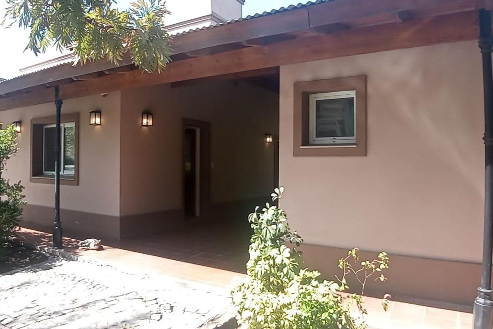 Casa en Venta de 3 dormitorios
