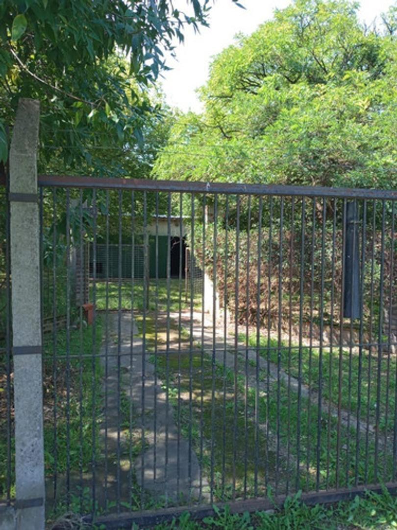 La Rioja 23, La Reja, Provincia De Buenos Aires, Argentina