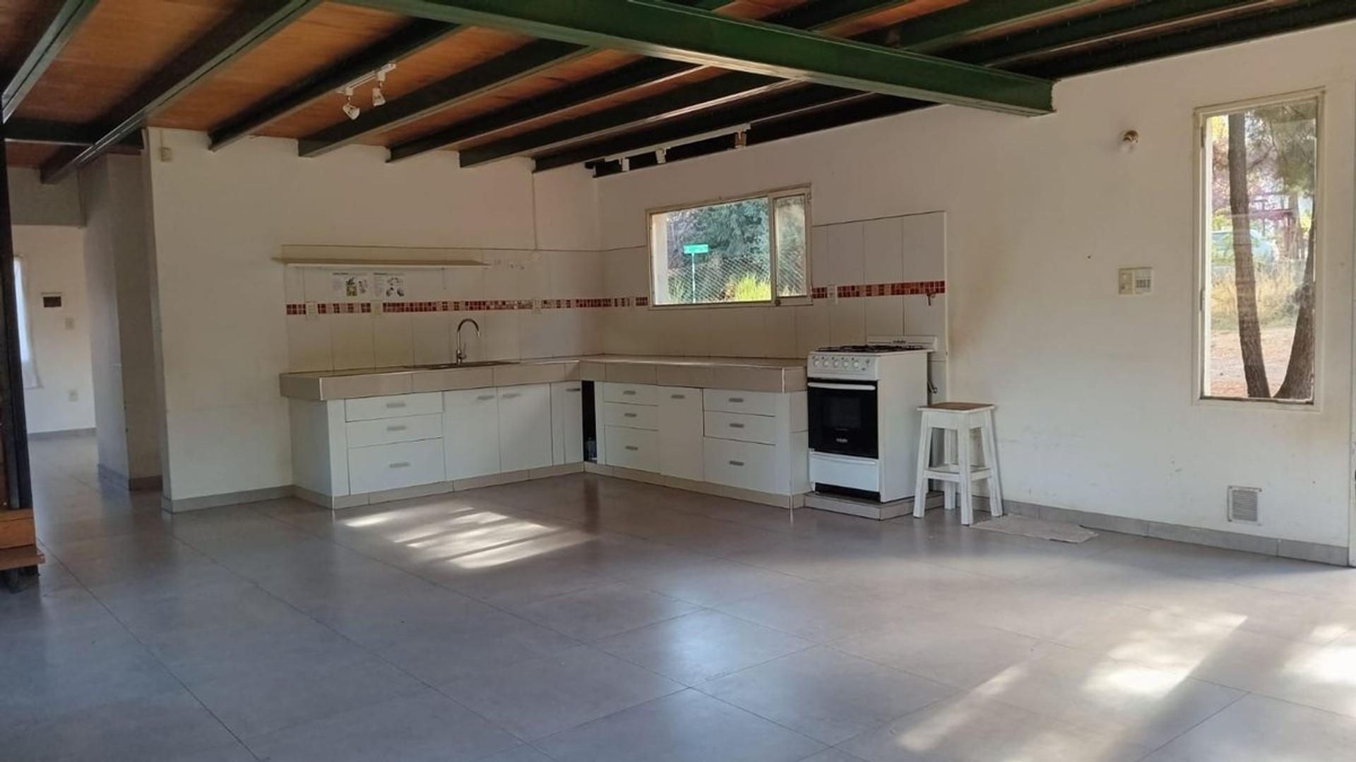 Casa en Esquel. Terreno 1.279 m2. Villa Ayelén.