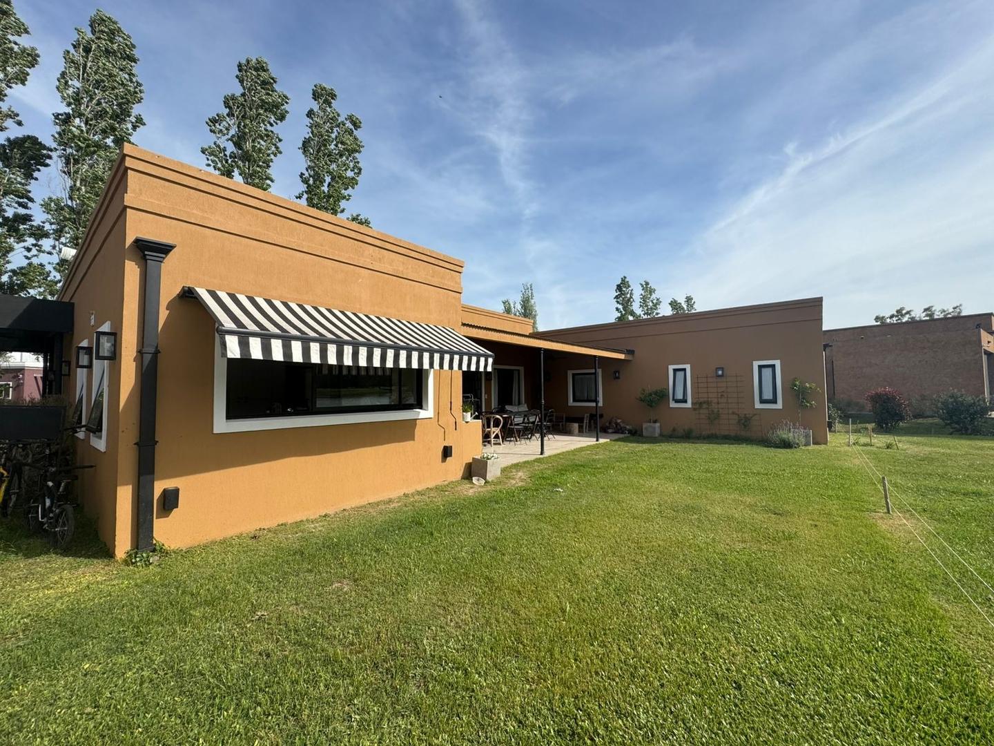 Casa en Alquiler Temporal en El Metejon, USD 2.200