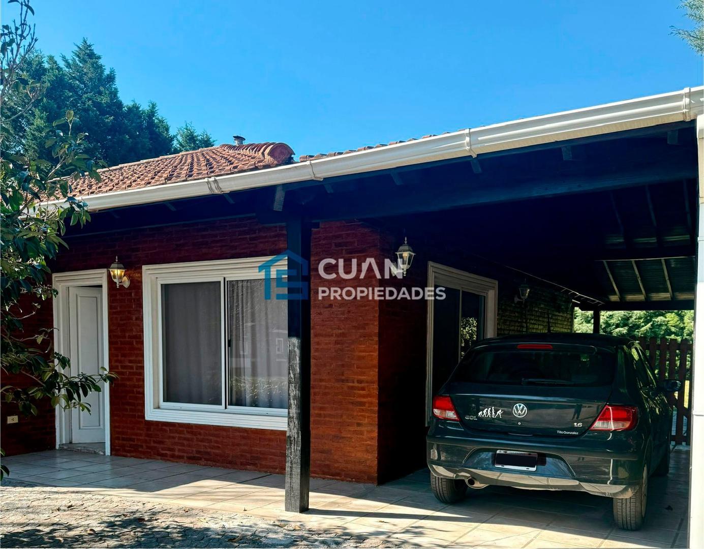 Casa en Venta con 3 cocheras