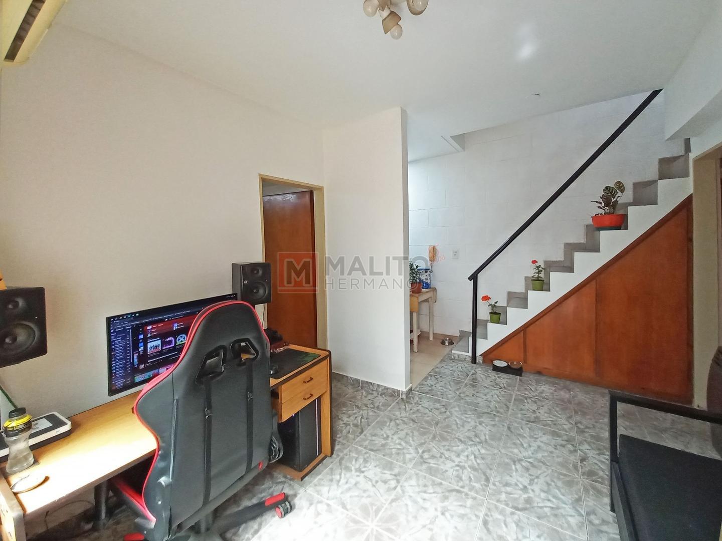 Depto Tipo Casa en Venta de 1 dormitorio
