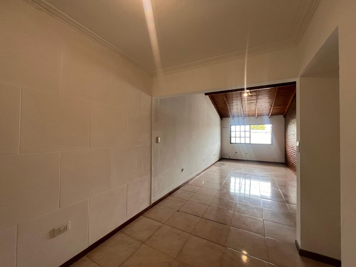 Martin Rodriguez 800, Piso 1