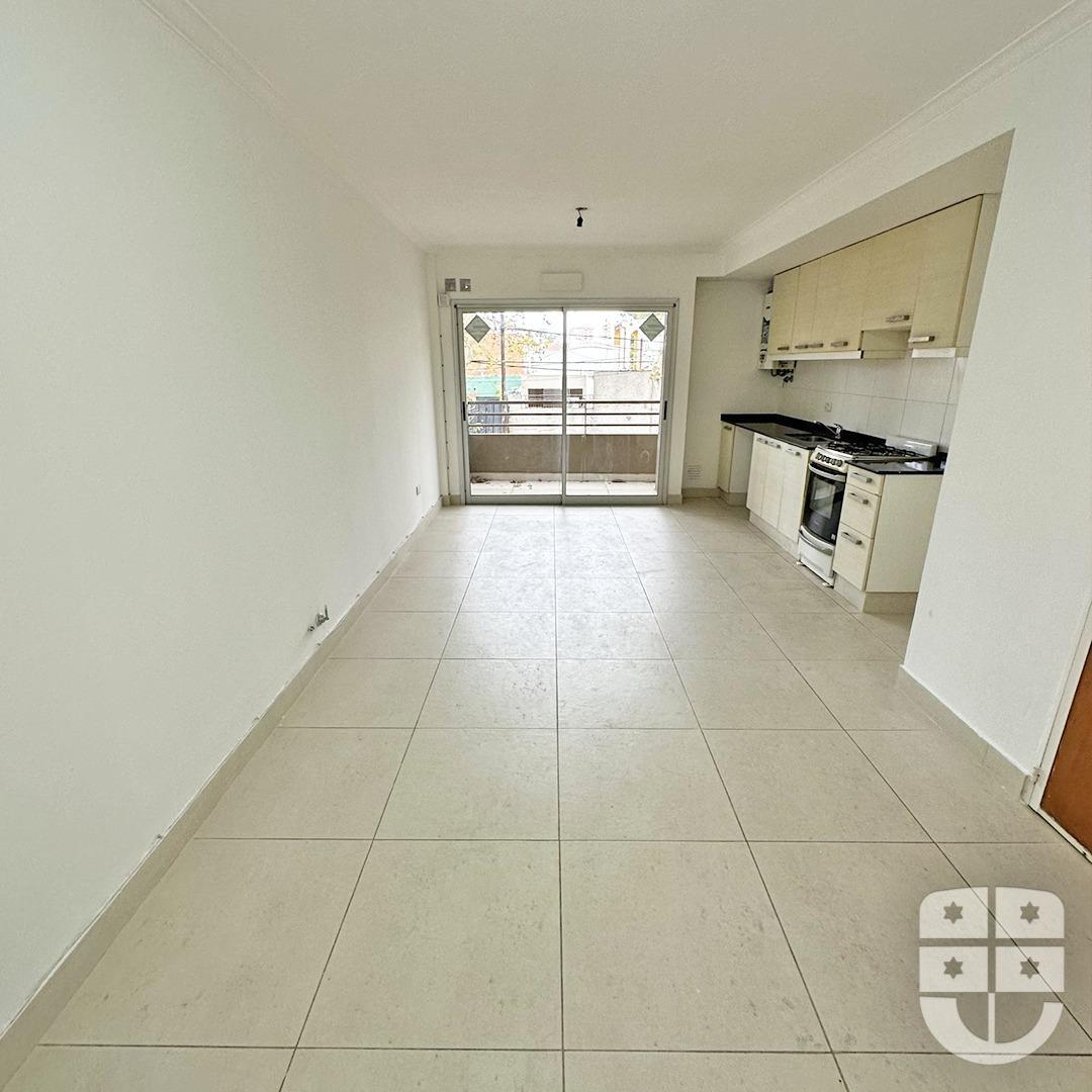 Del Valle Iberlucea 1060 , Piso 1