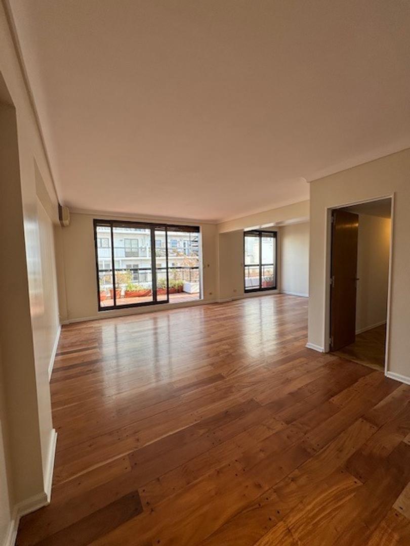 11 De Septiembre 2100 , Piso 11