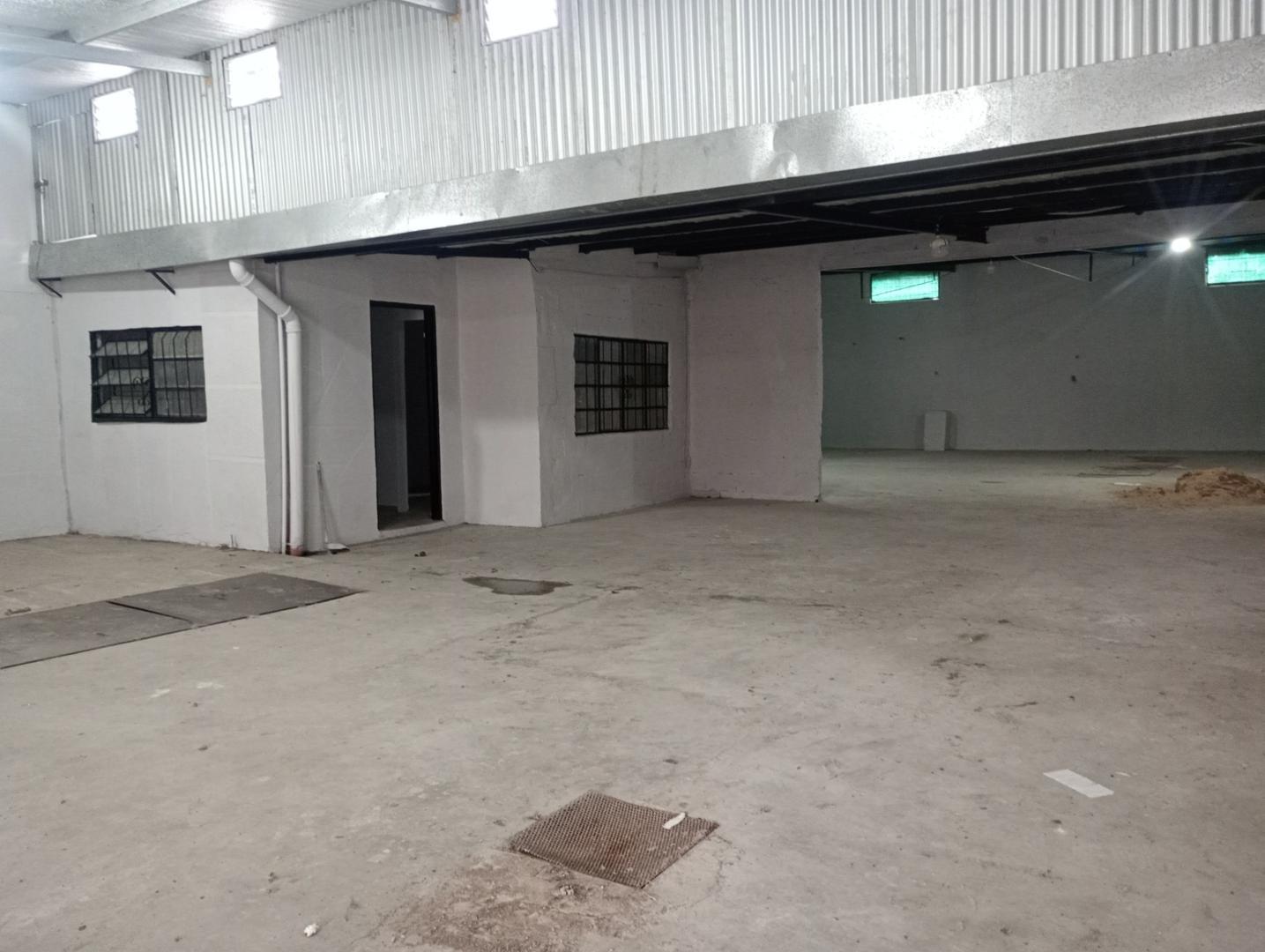 Galpon en Alquiler en Presidente Derqui, $ 2.000.000