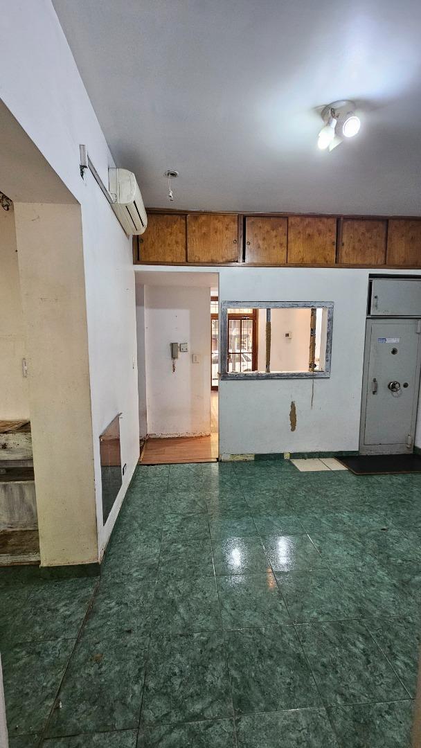 Casa 5 ambientes con 1 baño