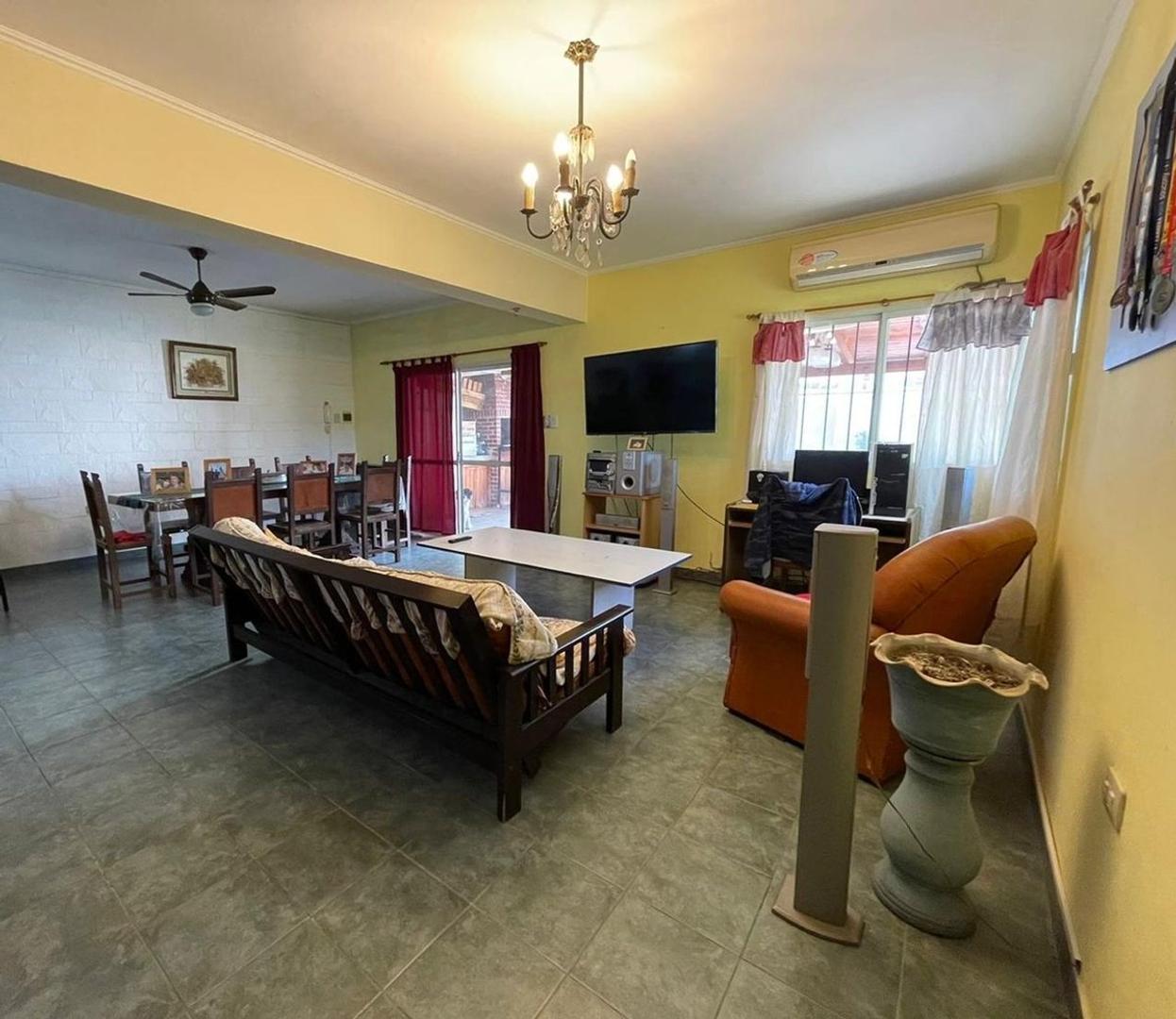 Depto Tipo Casa en Venta de 2 dormitorios