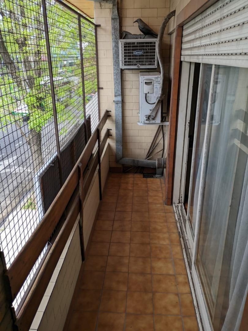 CASA EN VENTA 3 AMBIENTES - Av. Chiclana 4100