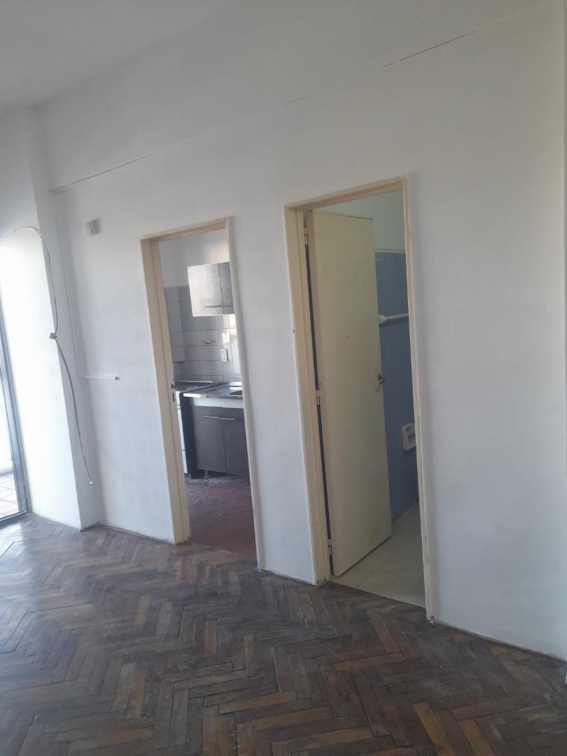Departamento en Alquiler en Ciudadela, $ 300.000