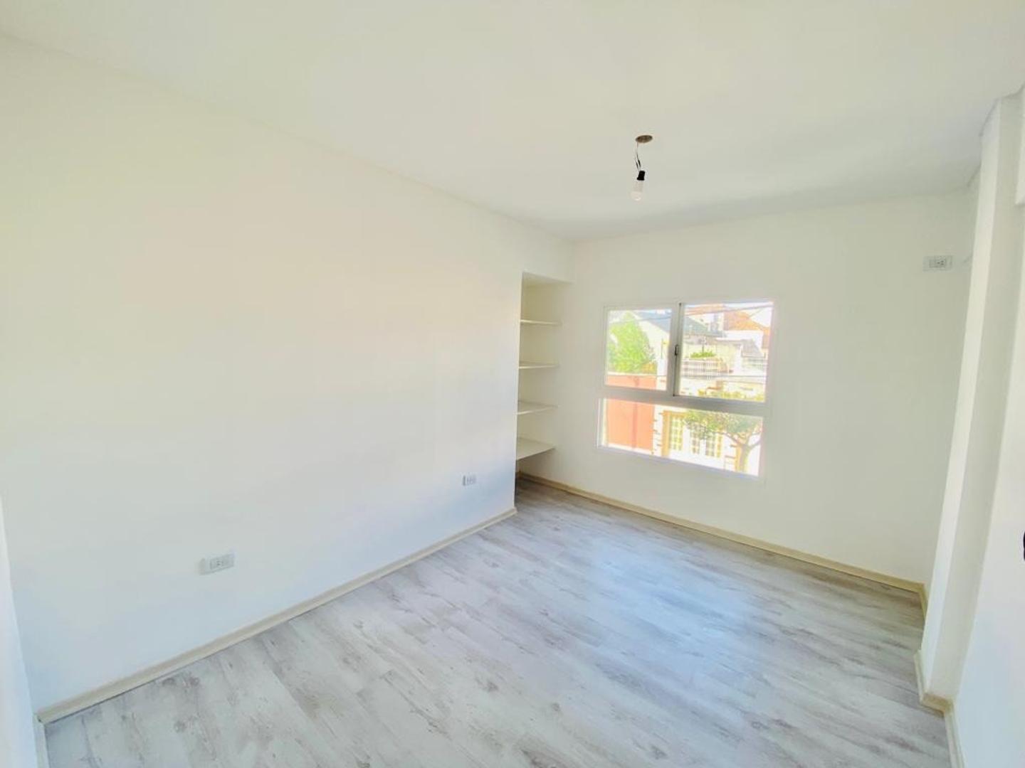 Departamento en Venta en Lomas Del Mirador, USD 74.000